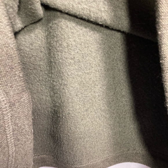 GH BASS & CO OLIVE GREEN KNIT PULLOVER FLEECE LINED SIZE XL - Picture 4 of 7